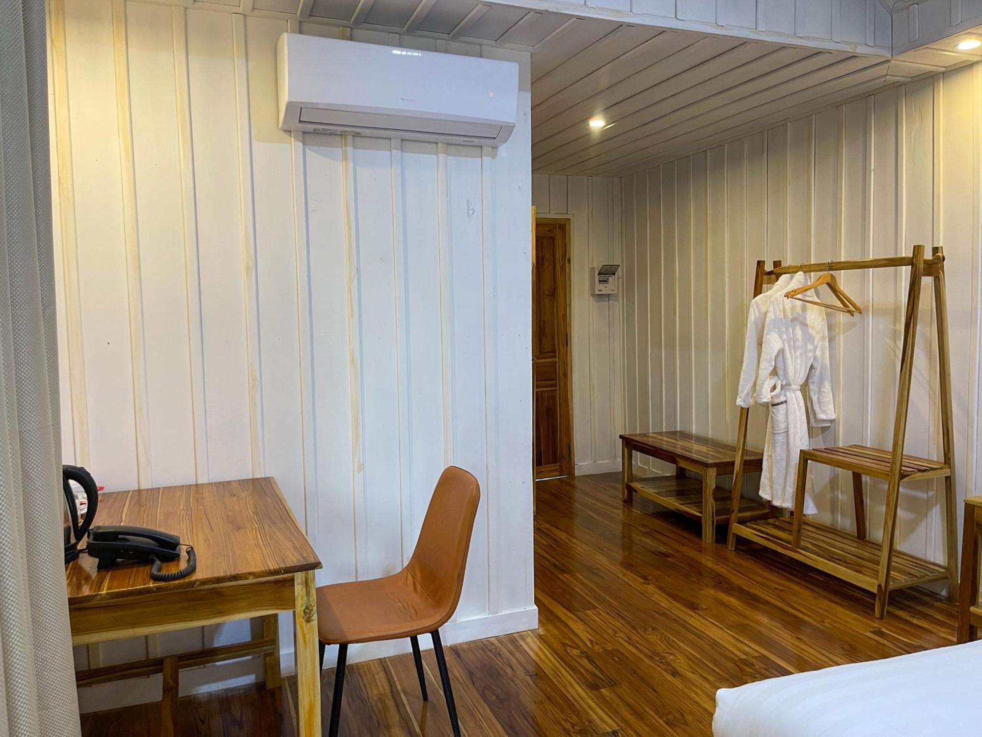 Nongkhiaw The Float House Ξενοδοχείο Εξωτερικό φωτογραφία